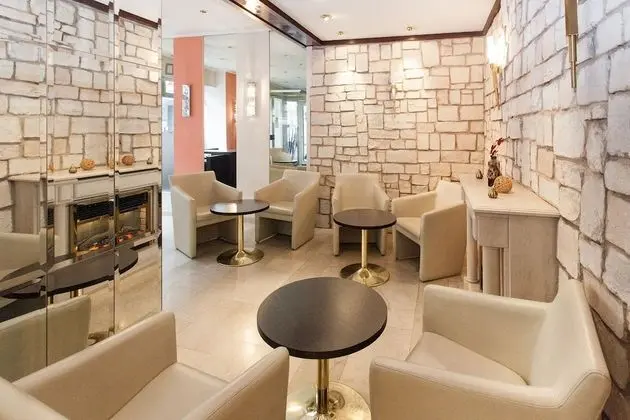 Centro Hotel Mondial - İç Mekan