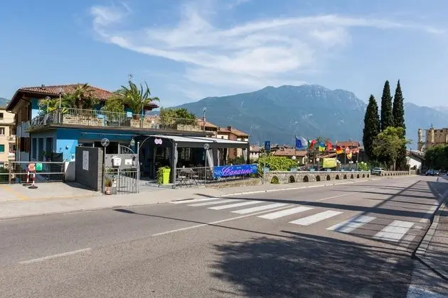 Centro Vacanze Canarino - Dış Mekan