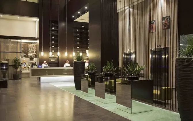 Centro Waha by Rotana - Lobi