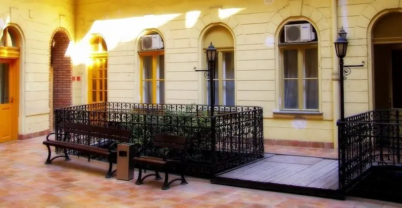 Centrooms House - Dış Mekan