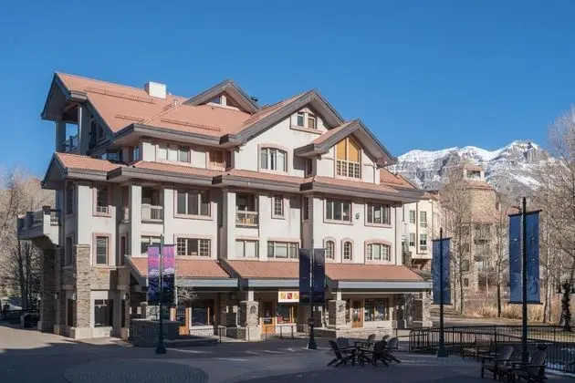 Centrum 302 by Avantstay Gorgeous Condo w/ Great Views & Steps Away From Ski Runs! - İç Mekan