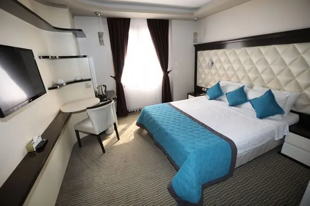 Centrum Business Hotel