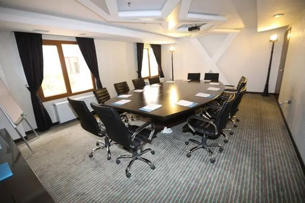 Centrum Business Hotel - Toplantı Odası