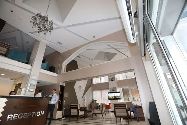Centrum Business Hotel - Lobi