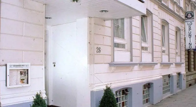 Centrum Hotel Commerz am Bhf Hamburg Altona - Genel