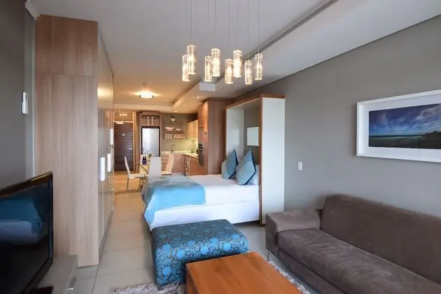 Century City Stays - Oda