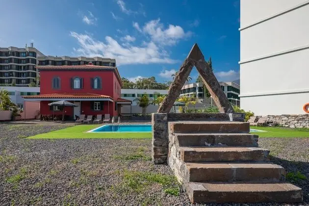 Century House - Dış Mekan