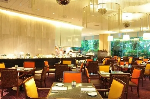 Century Park Hotel - Yeme / İçme