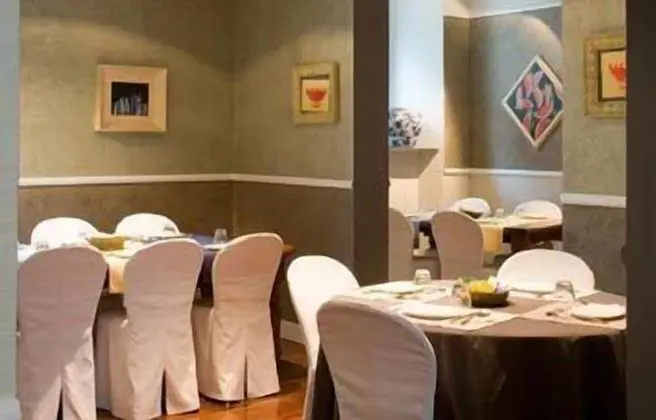 Century Hotel - Yerinde Yemek