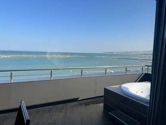 Çepniş Hotel