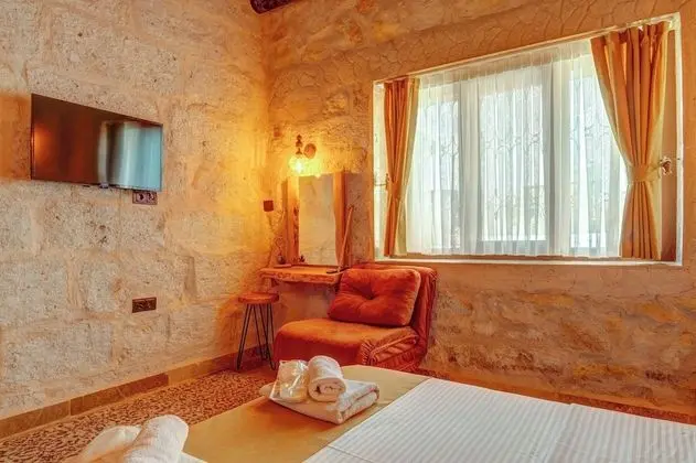 Ceran Stone House - Oda