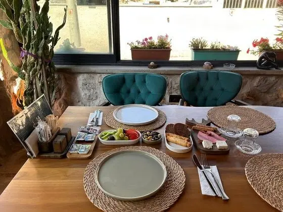 Ceran Stone House - Yerinde Yemek