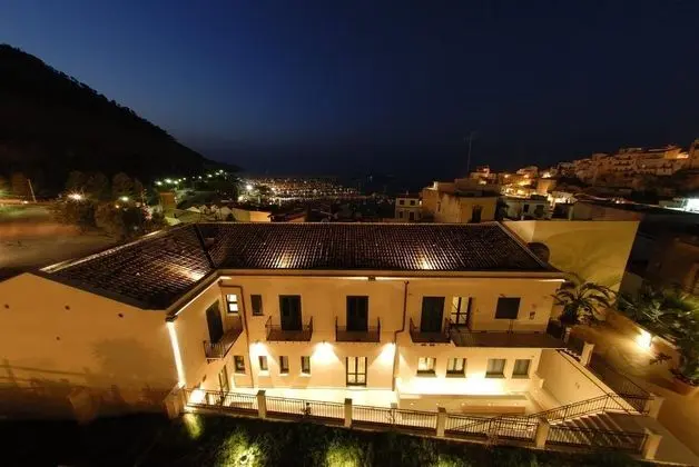 Cerri Hotel