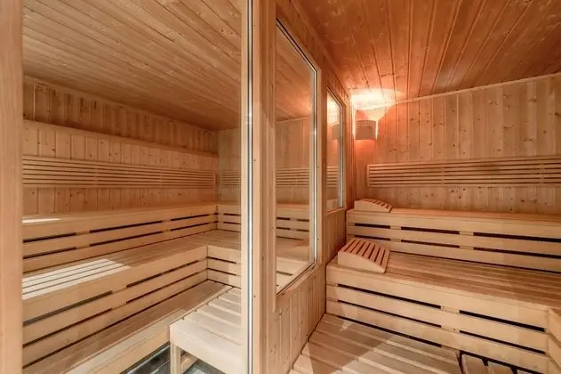 Hotel Cervus St. Moritz - Spa