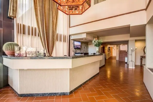 Hotel Villa Cesi - Lobi