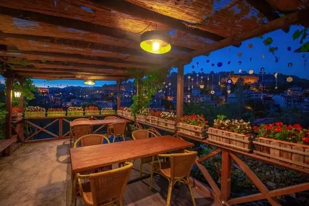 Çeşmeli Konak Garden - Genel