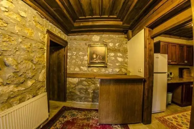 Çeşmeli Konak - Yeme / İçme
