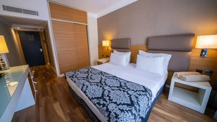 Cettia Beach Resort - 4