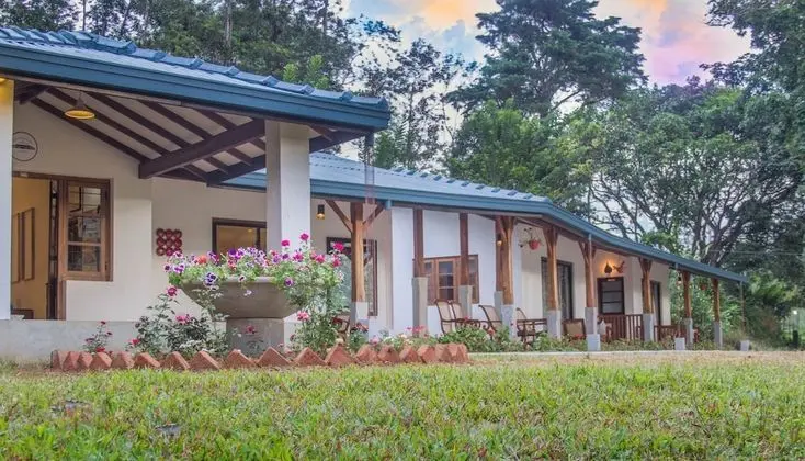 Ceylon Tea Bungalows