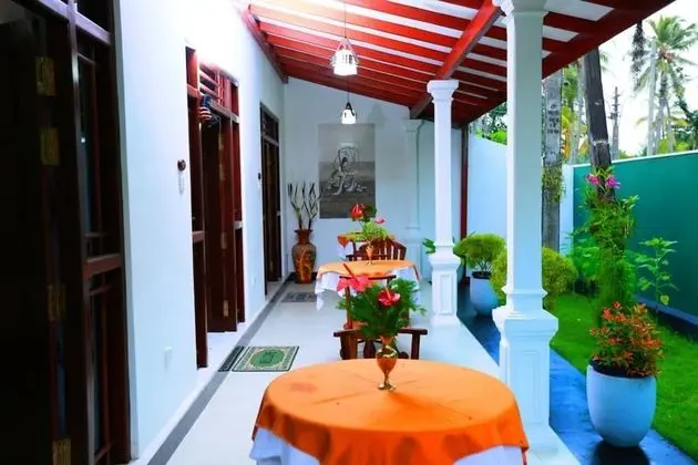 Ceylonika Rest - İç Mekan