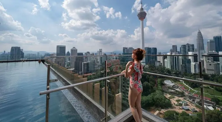 Ceylonz KLCC by Perfect Host - Havuz