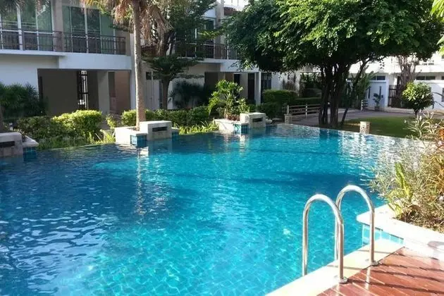 Cha Am Beach Front Pool Villa