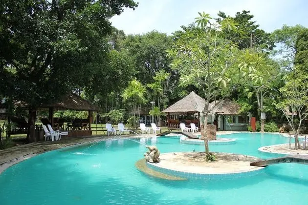 Villa Cha Cha Chaolao Beach Resort - Havuz