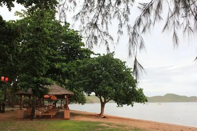 Villa Cha Cha Chaolao Beach Resort - Plaj