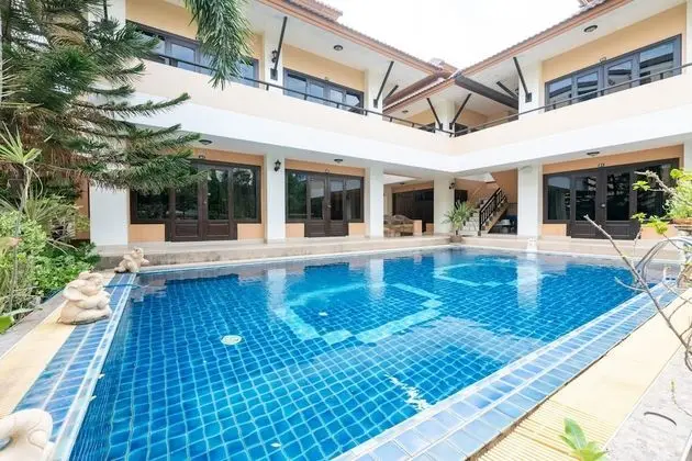 Chaba Garden Resort & Service - Havuz
