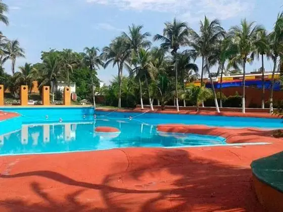 Hotel Chachalacas - Havuz