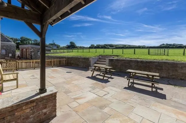 The Chaffhouse - 4 Bedroom - Llangenith - Oda