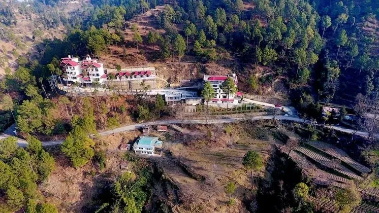 Chail Village Retreat