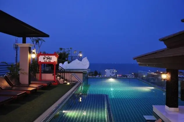 Chalelarn Hotel