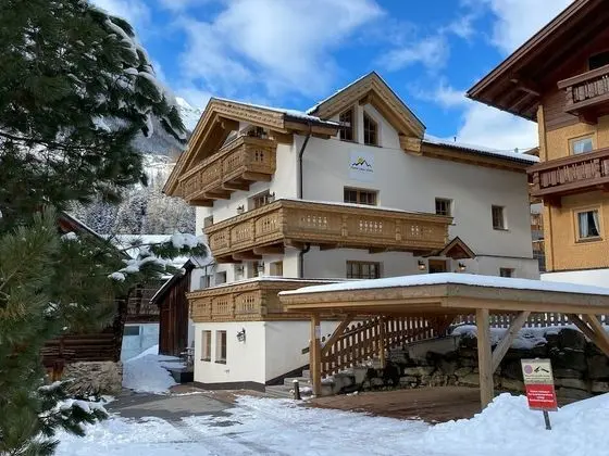 Chalet Alpine Lodge Sölden