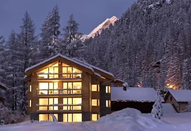 Chalet Altesse Serviced Apartments - Dış Mekan