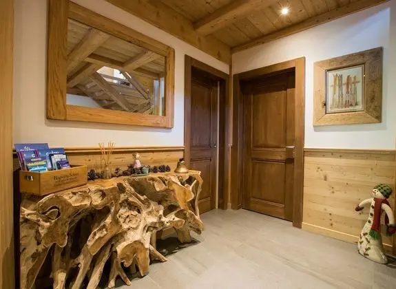 Chalet Carnauba - Alpine Descents - Lobi