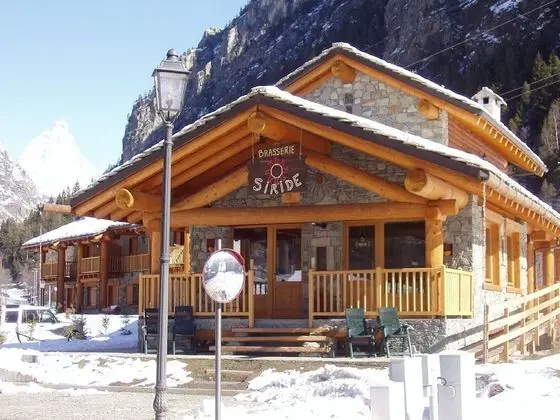Chalet-village Situated in a Quiet Area