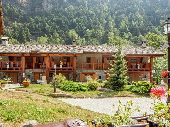 Chalet-village Situated in a Quiet Area
