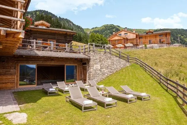 Chalet-Hôtel Borgo Eibn Mountain Lodge (Relais du Silence) - Dış Mekan