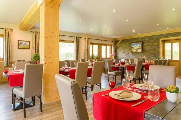 Chalet-Hôtel Le Beausoleil, The Originals Relais - Yeme / İçme