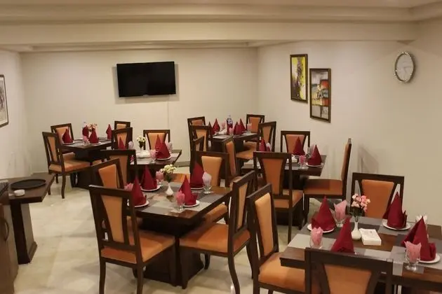 Chalet Islamabad - Yerinde Yemek