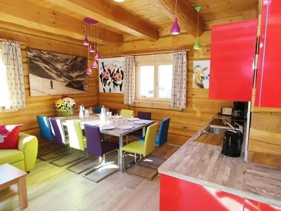 Chalet in Kaprun with Hot Tub, Sauna, Balcony, Terrace - Öne Çıkan Resim