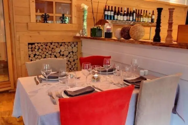 Chalet Hotel Les Campanules - Yerinde Yemek
