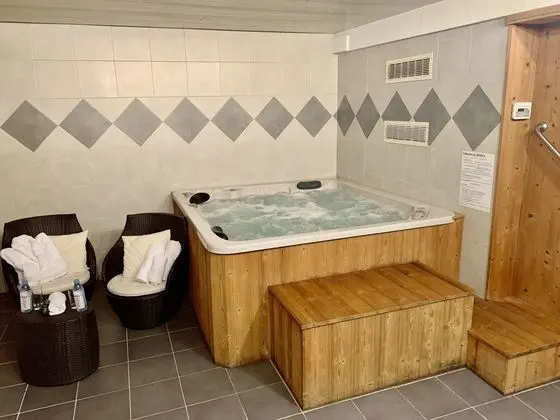 Chalet Hotel Les Prodains - Spa