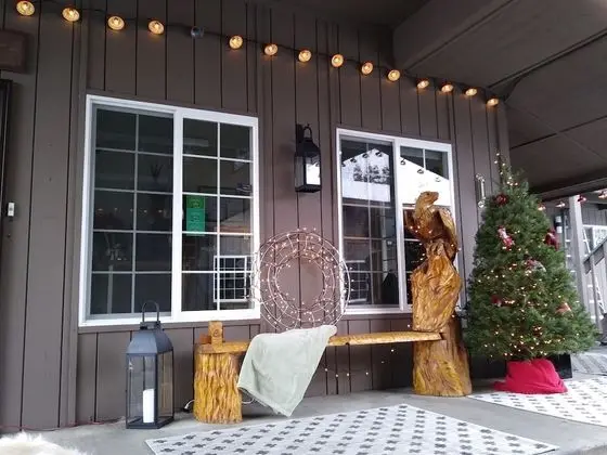 Chalet Motel Whitefish - Lobi