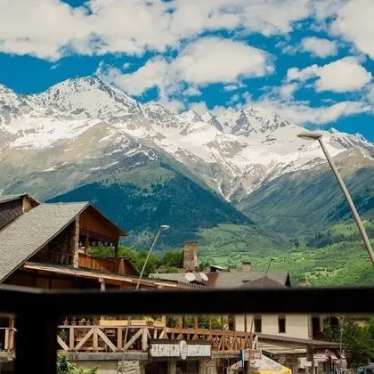Chalet Mestia