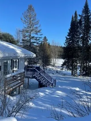 Chalet Privee - Lac Huguette Avec Spa
