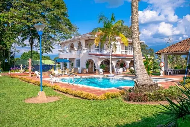 Chalet Villa Puebla - Dış Mekan