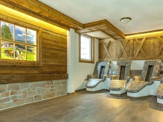 Chalet unter Weißblauem Himmel - İç Mekan
