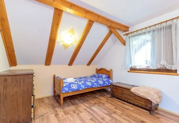 Chalet Zavrh 2 With Whirlpool And Sauna - Oda